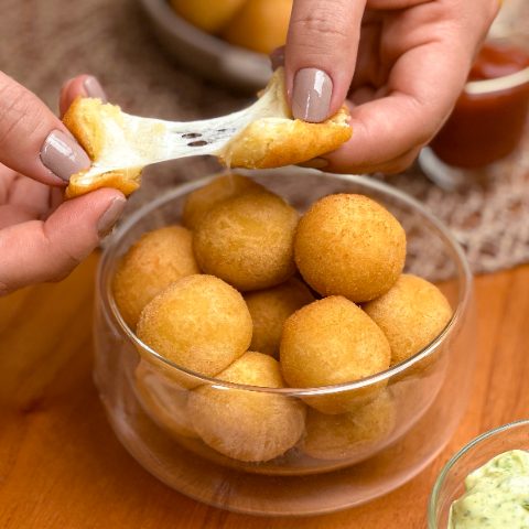 Bolinha de Queijo (Frito Congelado) 485g (20g/unidade)