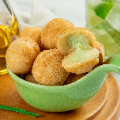 Bolinha Listrada de Queijo com Alho Poró 970g (20g/unidade)